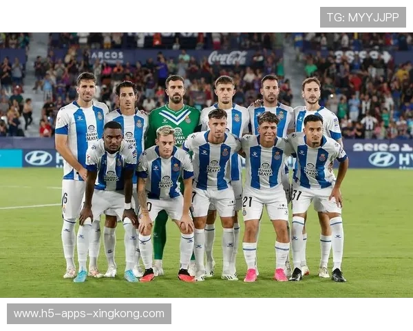 皇马整体战术成熟，团队配合效率突出